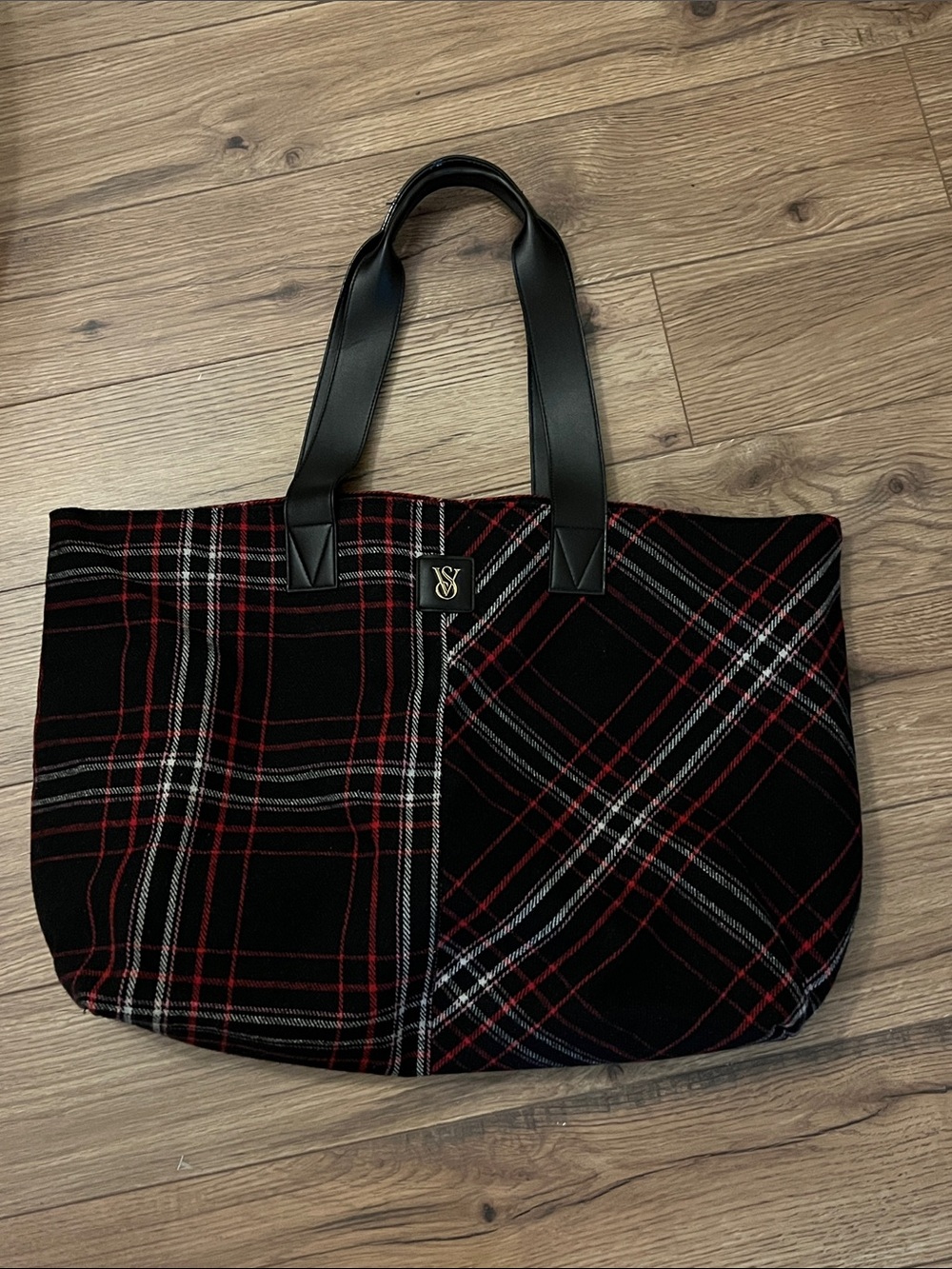 Black Plaid Tote with Red & White Accents new Large Victoria’s Secret #AA
